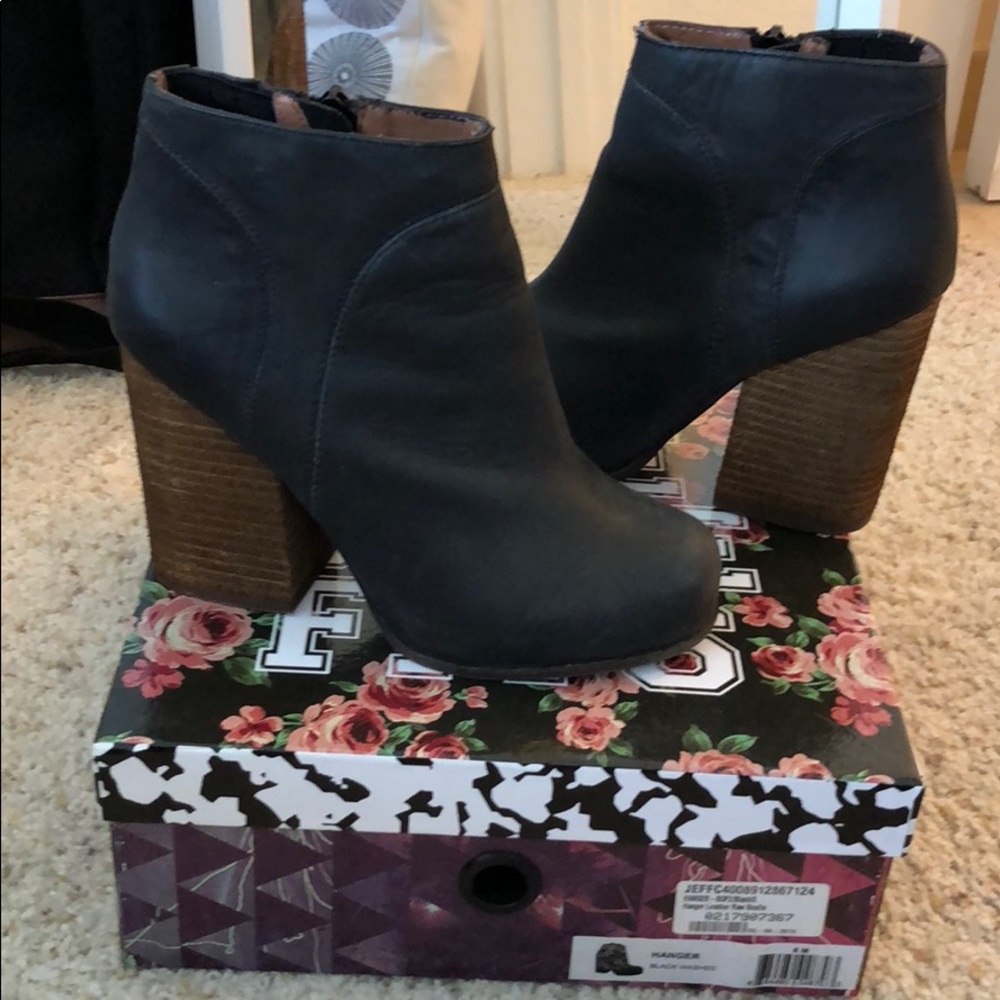 Jeffrey Campbell Hanger Booties, Black leather - Picture 2 of 6